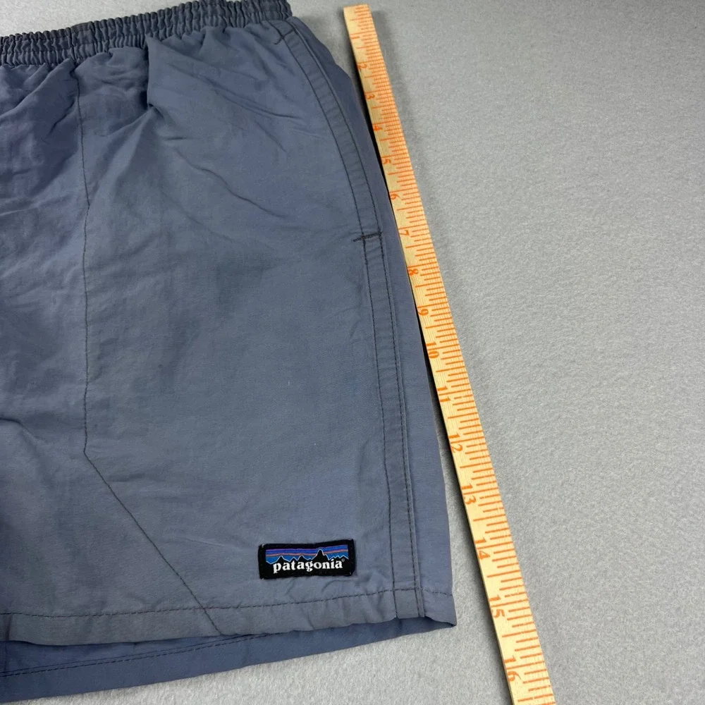 Patagonia Baggies 5 Inch Shorts Mens Medium Forge Grey FGE 57021 SP21 Nylon